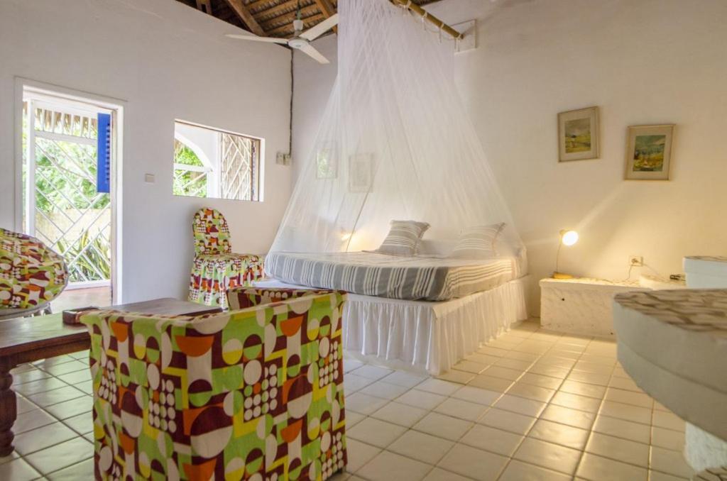 Chez Maggie Hotel & Restaurant Morondava Esterno foto